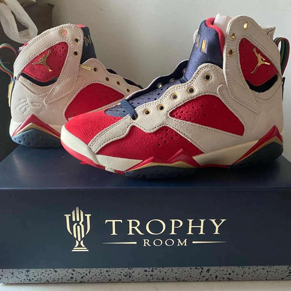 Air Jordan 7 Trophy Room